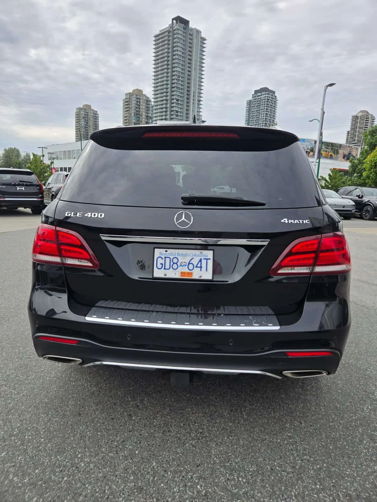 Mercedes-Benz GLE 400 4MATIC* DISTRONIC* 360КАМЕРИ* HARMAN/KARDON* , снимка 3 - Автомобили и джипове - 54666677