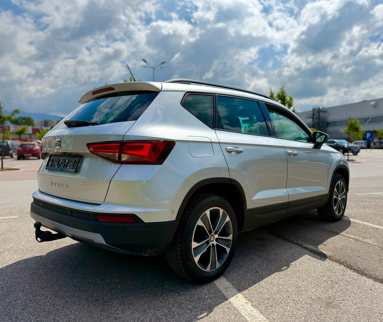 Seat Ateca 1.4TSI ГАРАНЦИЯ 6 МЕСЕЦА ИЛИ 5000КМ, снимка 4 - Автомобили и джипове - 54874701