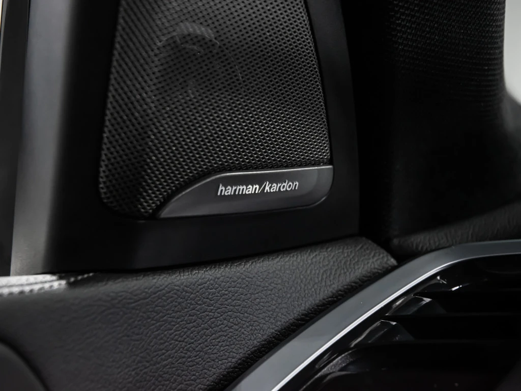 BMW X5 xDrive40i* LASER LIGHTS* 360* ОБДУХВ* ПАНО* НАВИ* , снимка 13 - Автомобили и джипове - 55725392