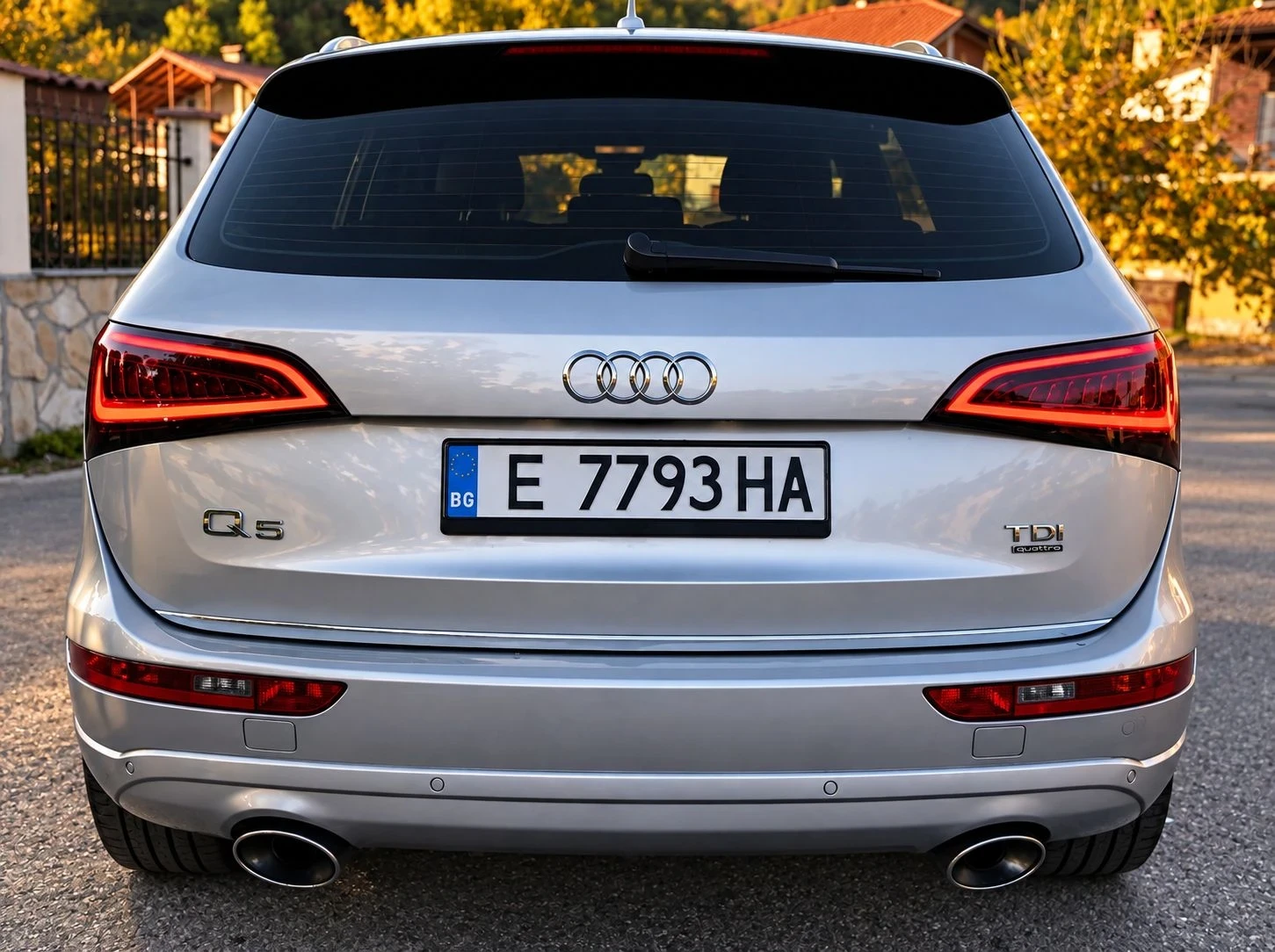 Audi Q5 2.0 TDI, снимка 5 - Автомобили и джипове - 56201551