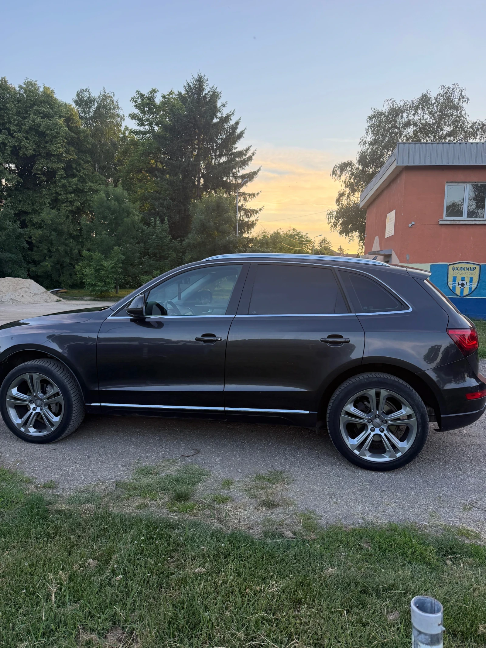 Audi Q5 Quattro, снимка 4 - Автомобили и джипове - 56219872