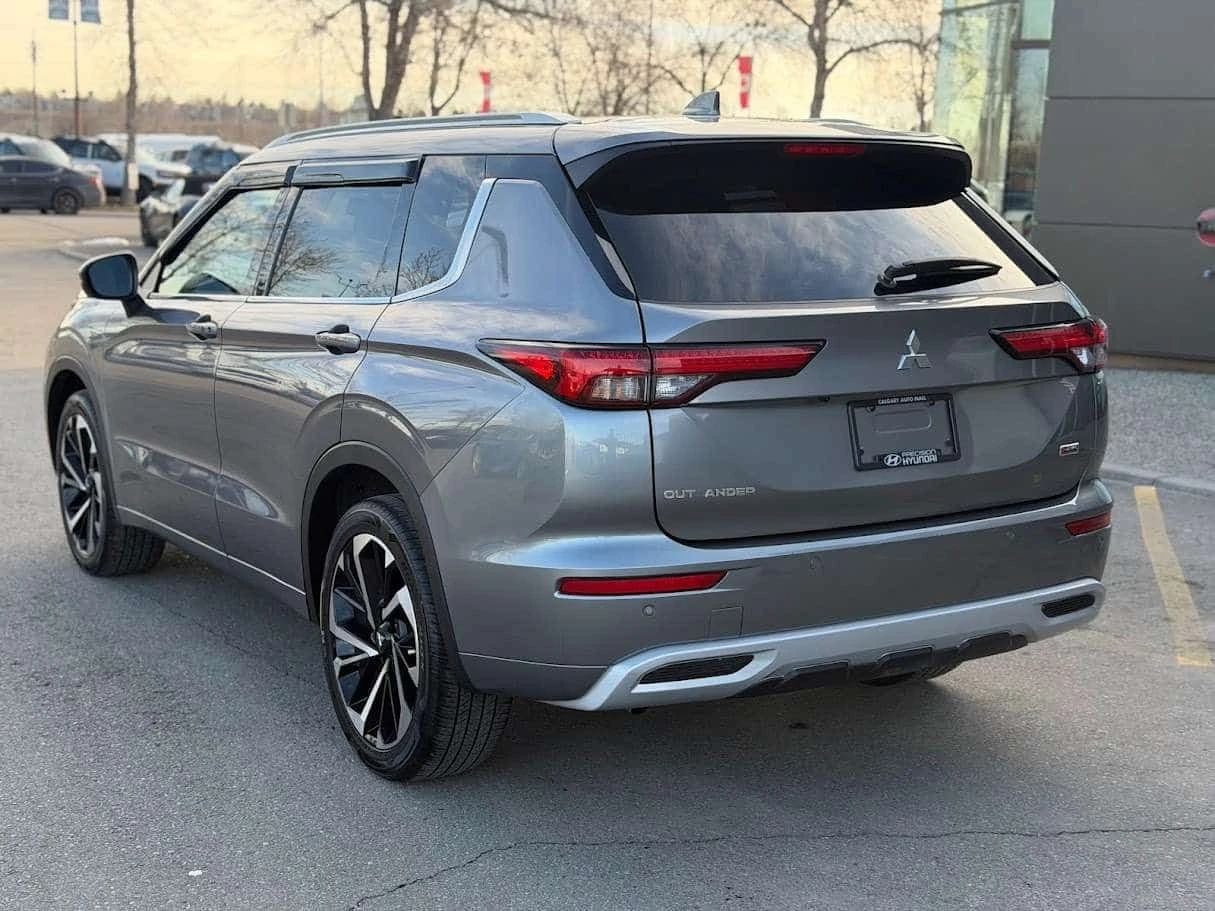 Mitsubishi Outlander * 2.5 GT w/ PANO ROOF / BOSE SOUND / TOP MODEL * C | Mobile.bg � ����������� 11