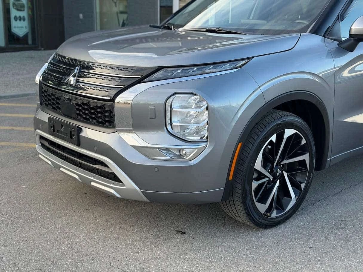 Mitsubishi Outlander * 2.5 GT w/ PANO ROOF / BOSE SOUND / TOP MODEL * C | Mobile.bg � ����������� 13