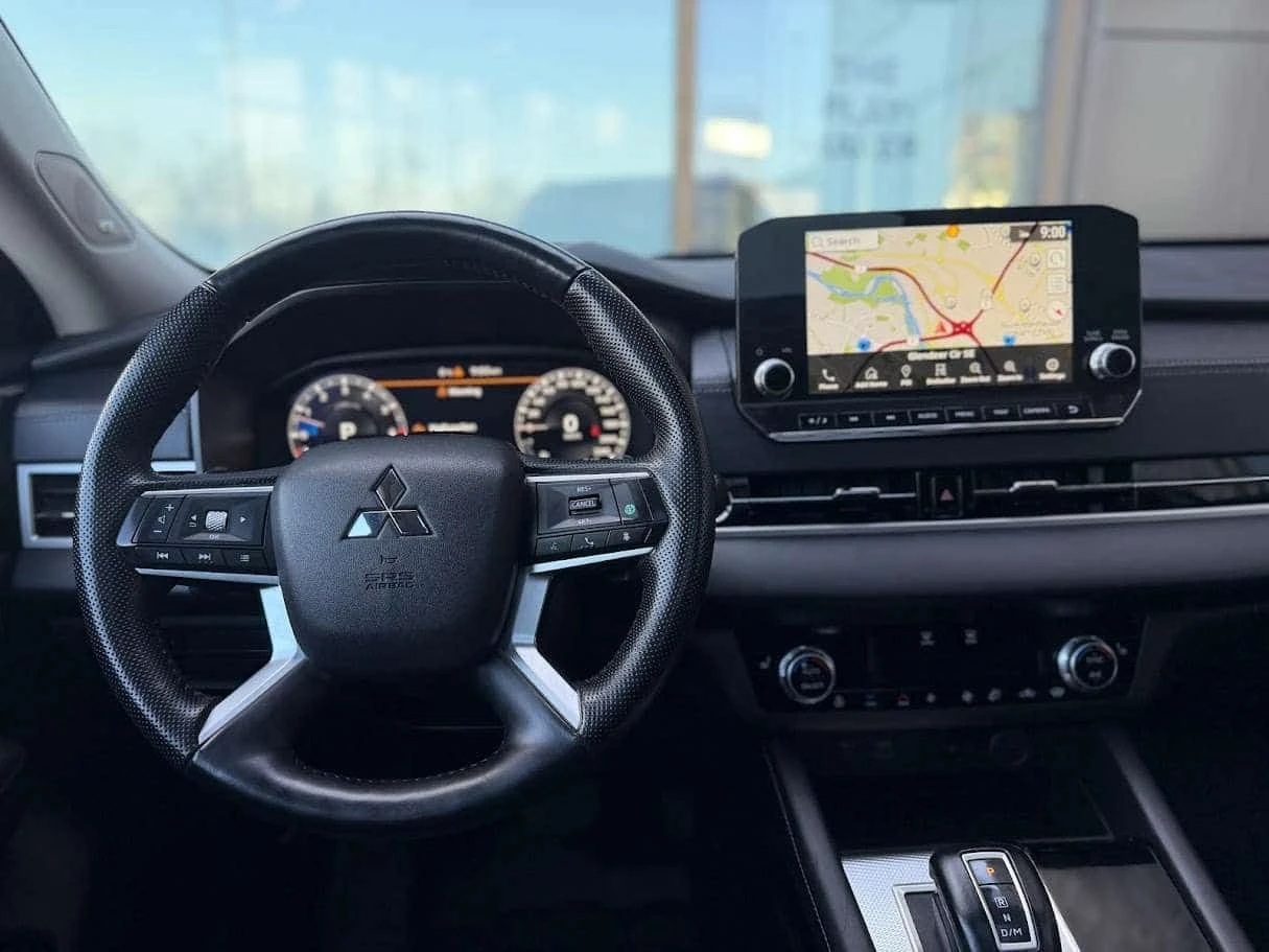 Mitsubishi Outlander * 2.5 GT w/ PANO ROOF / BOSE SOUND / TOP MODEL * C | Mobile.bg � ����������� 17