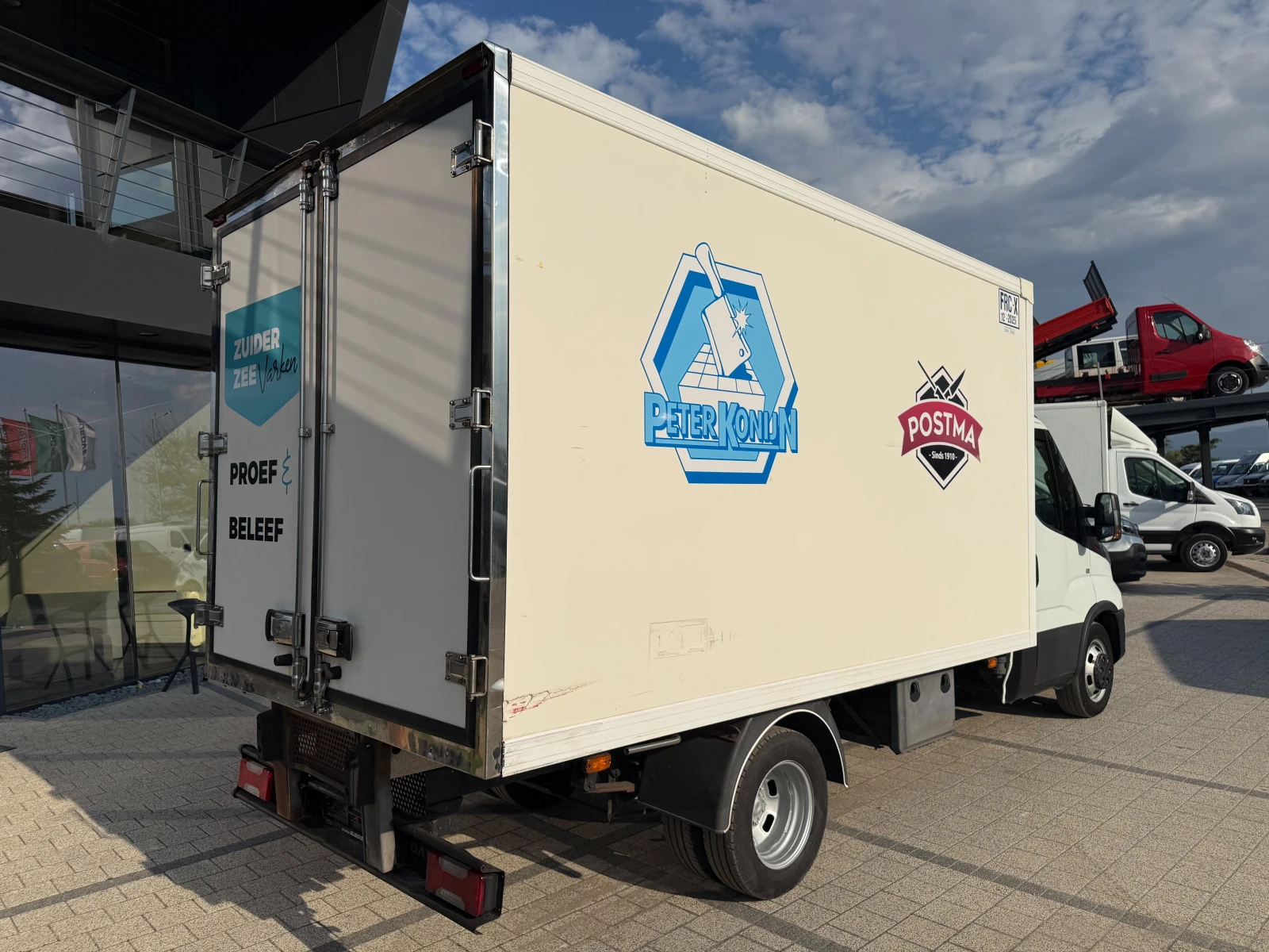 Iveco Daily 35C16 3.0HPI Хладилен до 3.5т 3.83м КлимаNewModel , снимка 8 - Бусове и автобуси - 56166642