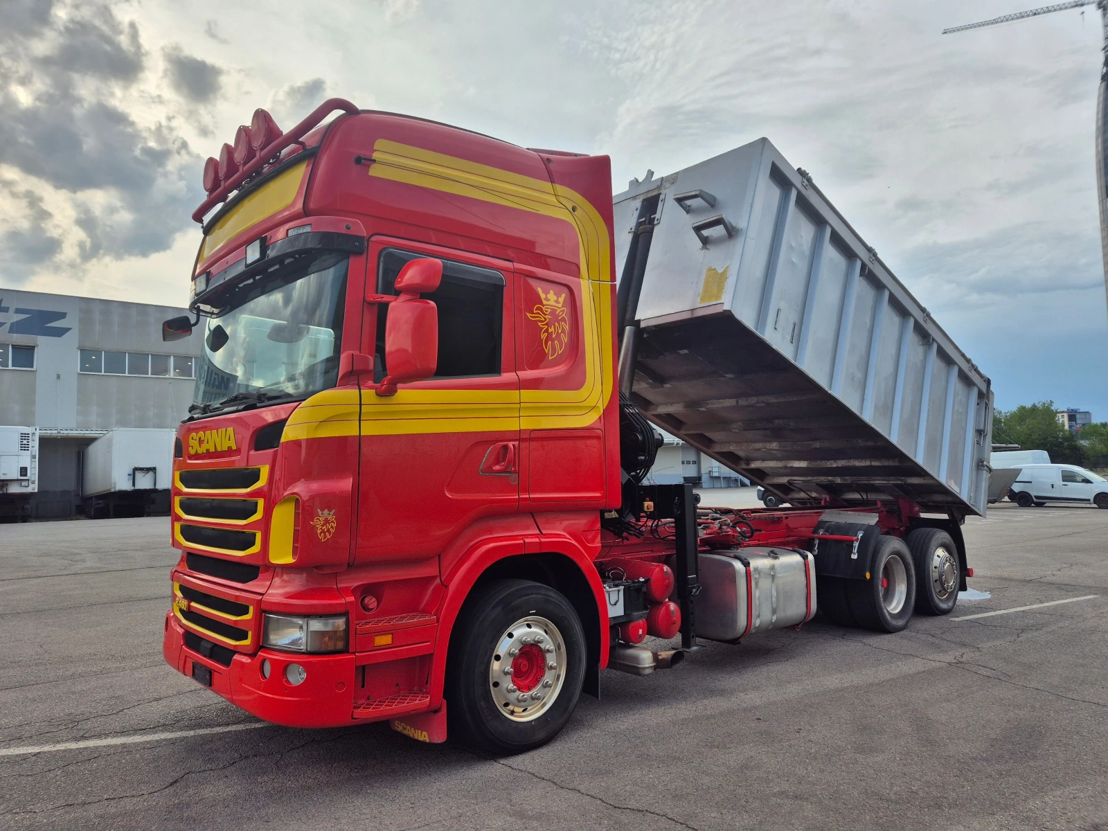 Scania R 480 ЕСКАРИСАЖЕН-КРАН-HIAB-ЕВРО 5