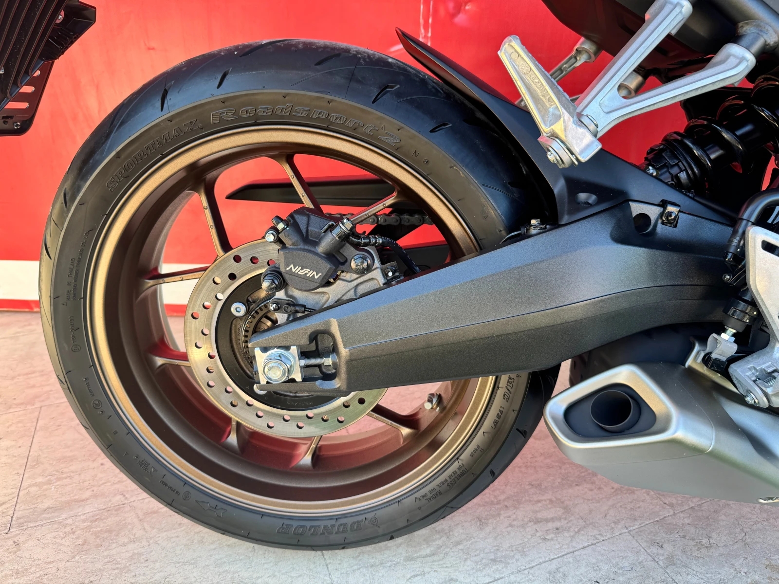 Honda Cb 650 R E-Clutch , снимка 7 - Мотоциклети и мототехника - 55500770