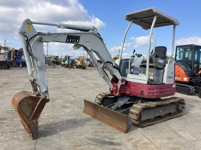 Багер Takeuchi TB20R * ОЧАКВАН 29.01.2027!!!