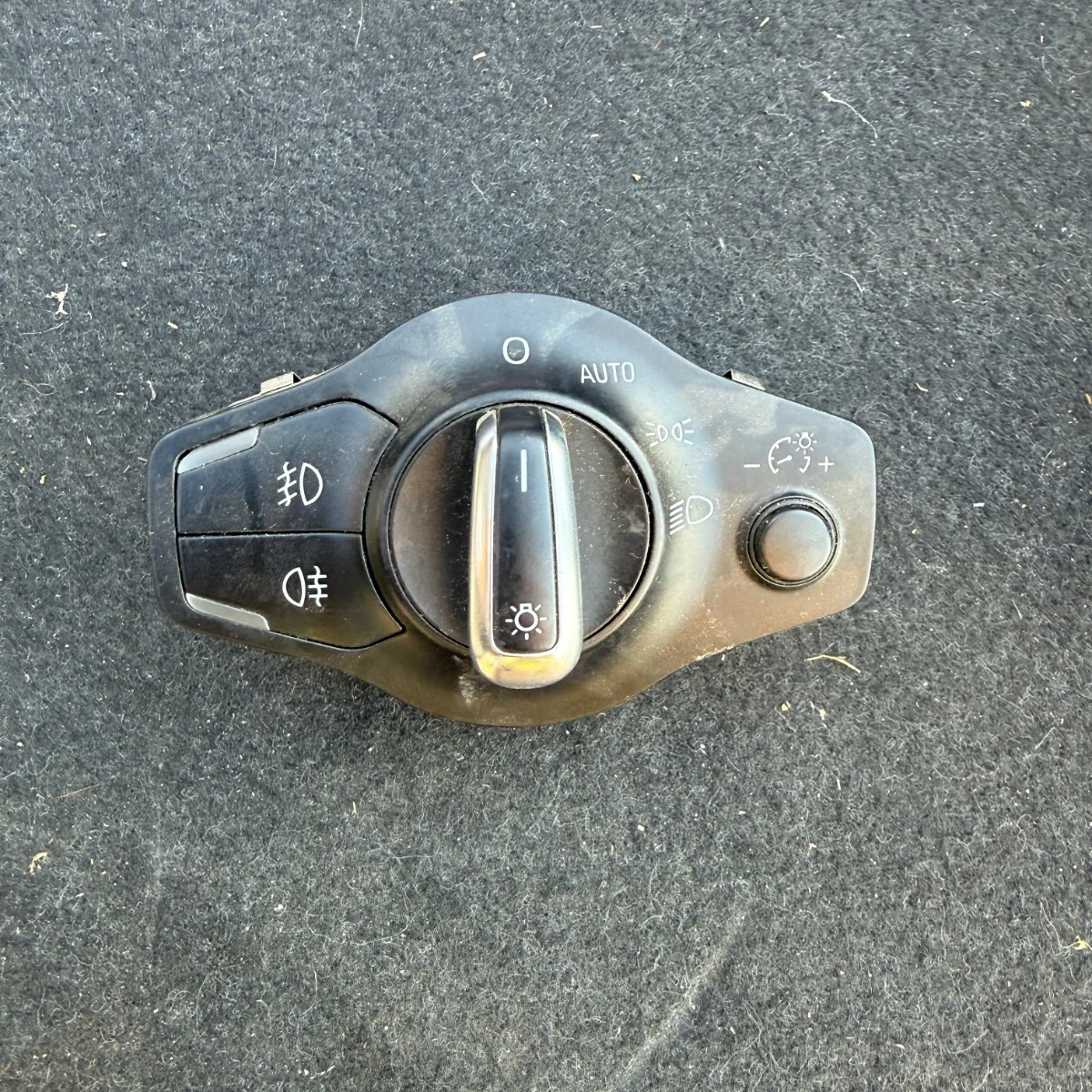 Ключ управление на светлини за Audi A4 A5 Q5 8K0941531AL-2618