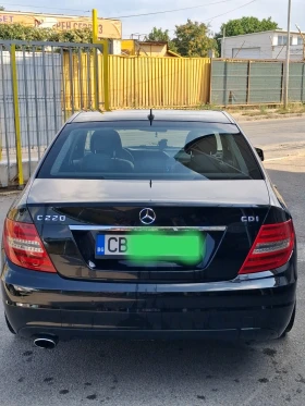 Mercedes-Benz C 220, снимка 15