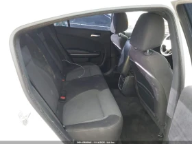 Dodge Charger 3.6L V-6 DOHC, VVT, 292HP Rear Wheel Drive, снимка 13