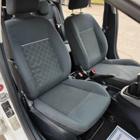 Ford Fiesta 1.4i фабрична Газ - 3400 € / 6649.82 лв. - 62800915 12