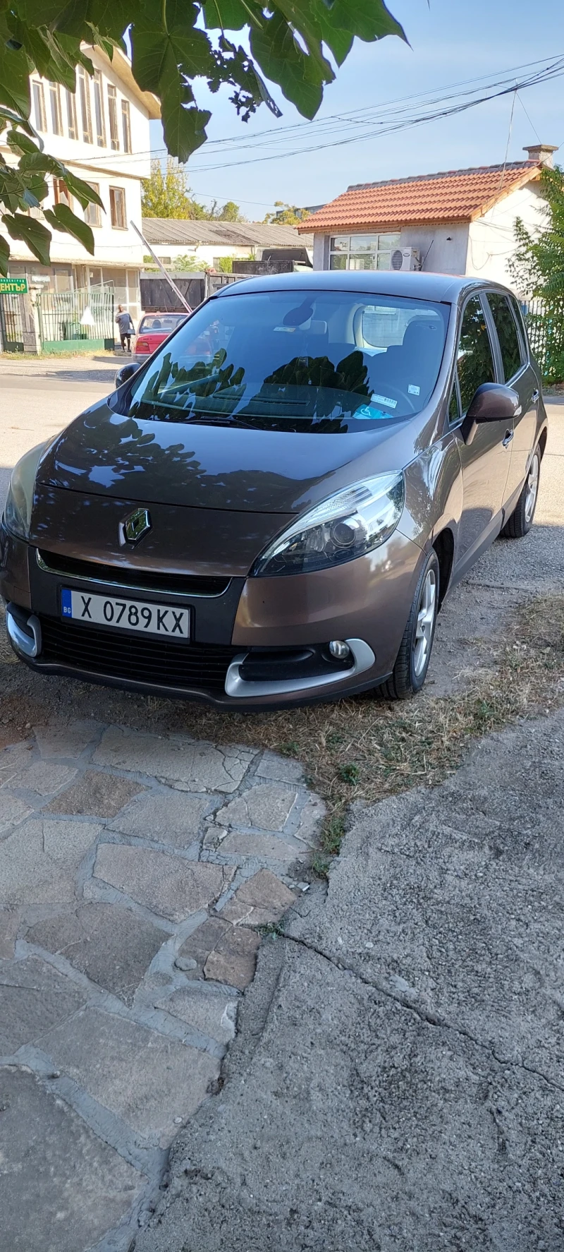 Renault Scenic 1.5  dizel, снимка 7 - Автомобили и джипове - 48486048