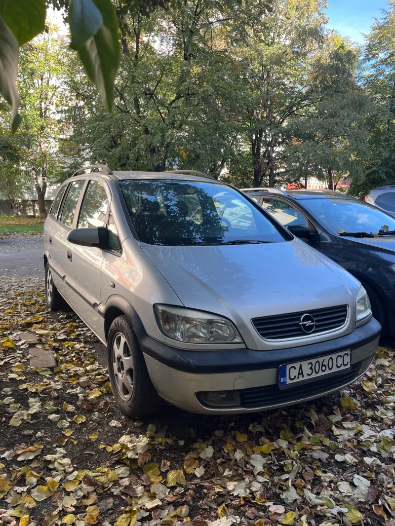 Opel Zafira 6+ 1, снимка 1 - Автомобили и джипове - 47939210