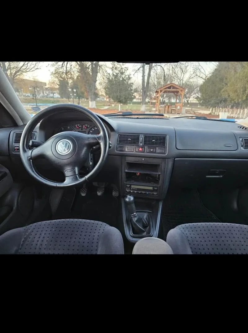 VW Golf VW Golf 4 1.9TDI 90HP+ , снимка 6 - Автомобили и джипове - 48797067