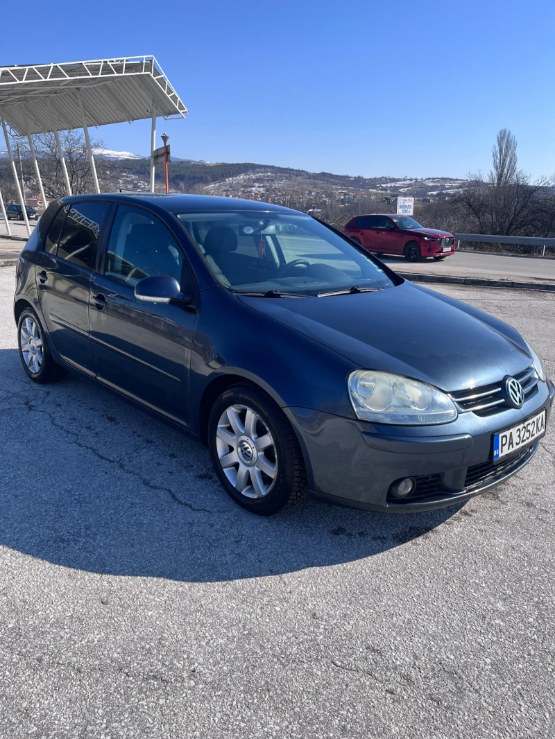 VW Golf 1.6 115к.с., снимка 2 - Автомобили и джипове - 49242173