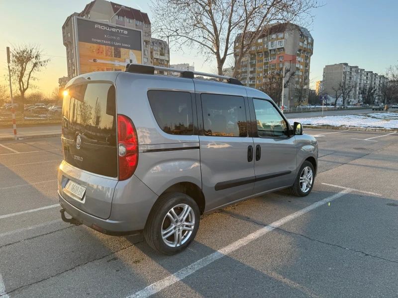 Fiat Doblo 1.6 MultiJet, снимка 4 - Автомобили и джипове - 49263620