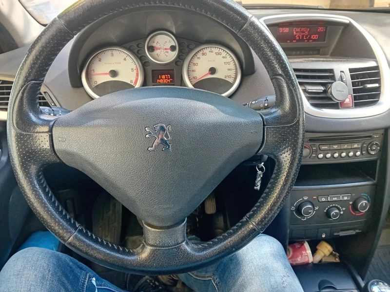 Peugeot 207 1.4 hdi, снимка 8 - Автомобили и джипове - 52487600