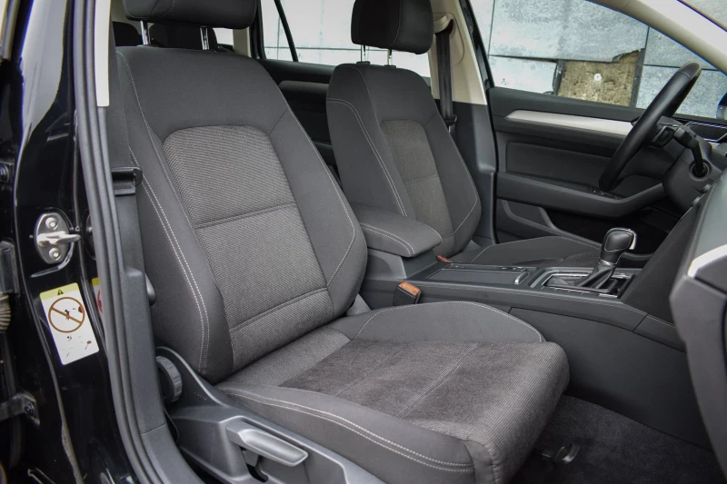 VW Passat B8, снимка 10 - Автомобили и джипове - 52697565
