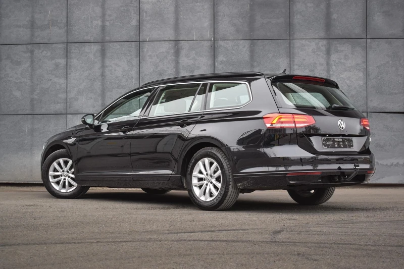 VW Passat B8, снимка 5 - Автомобили и джипове - 52697565