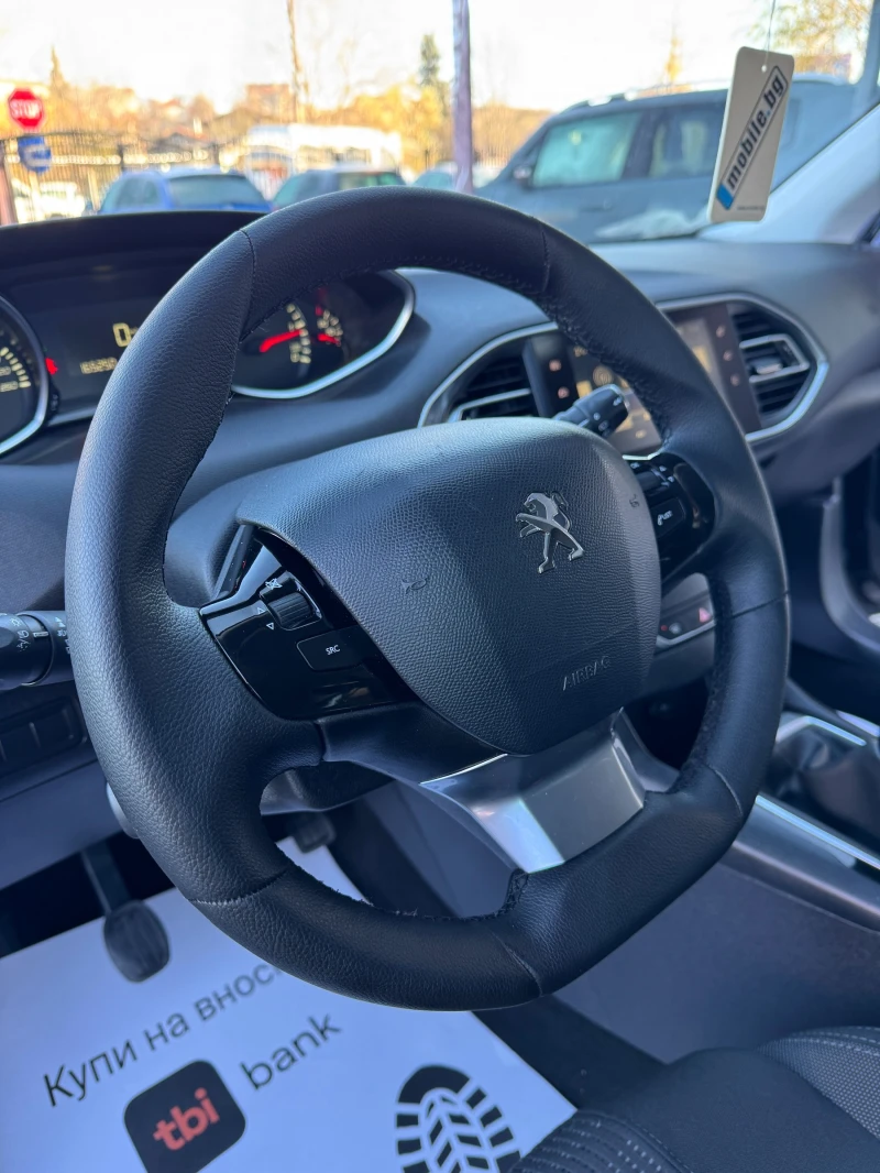 Peugeot 308 1.6D НОВ ВНОС , снимка 10 - Автомобили и джипове - 52790604
