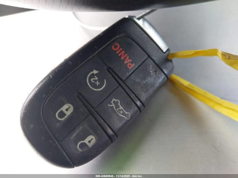 Dodge Charger 3.6L V-6 DOHC, VVT, 292HP Rear Wheel Drive, снимка 3 - Автомобили и джипове - 53042532