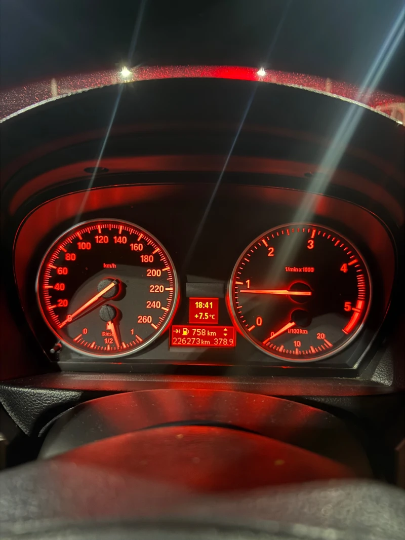 BMW 320 Е91, снимка 13 - Автомобили и джипове - 53101308