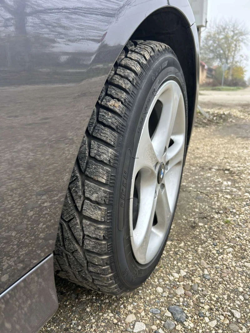 BMW 320 Е91, снимка 5 - Автомобили и джипове - 53101308