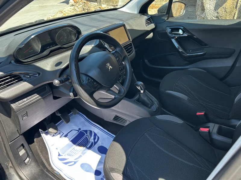 Peugeot 208 1.4 hdi, снимка 7 - Автомобили и джипове - 53247404