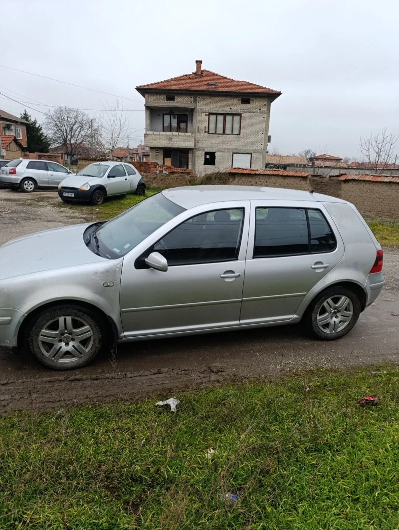 VW Golf 4, снимка 2 - Автомобили и джипове - 53292094