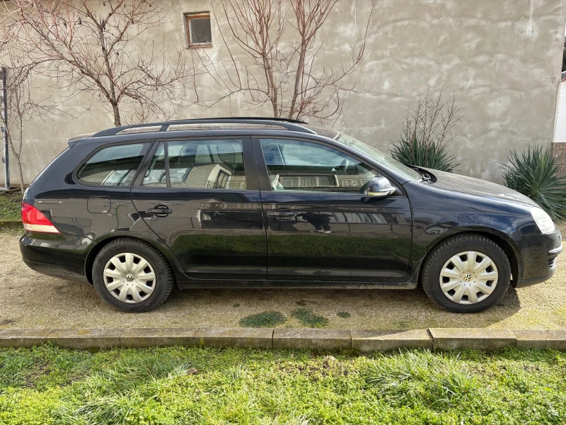 VW Golf Variant, снимка 2 - Автомобили и джипове - 53395172