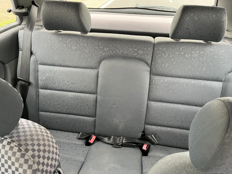 Audi A3 1.6, снимка 7 - Автомобили и джипове - 53476563