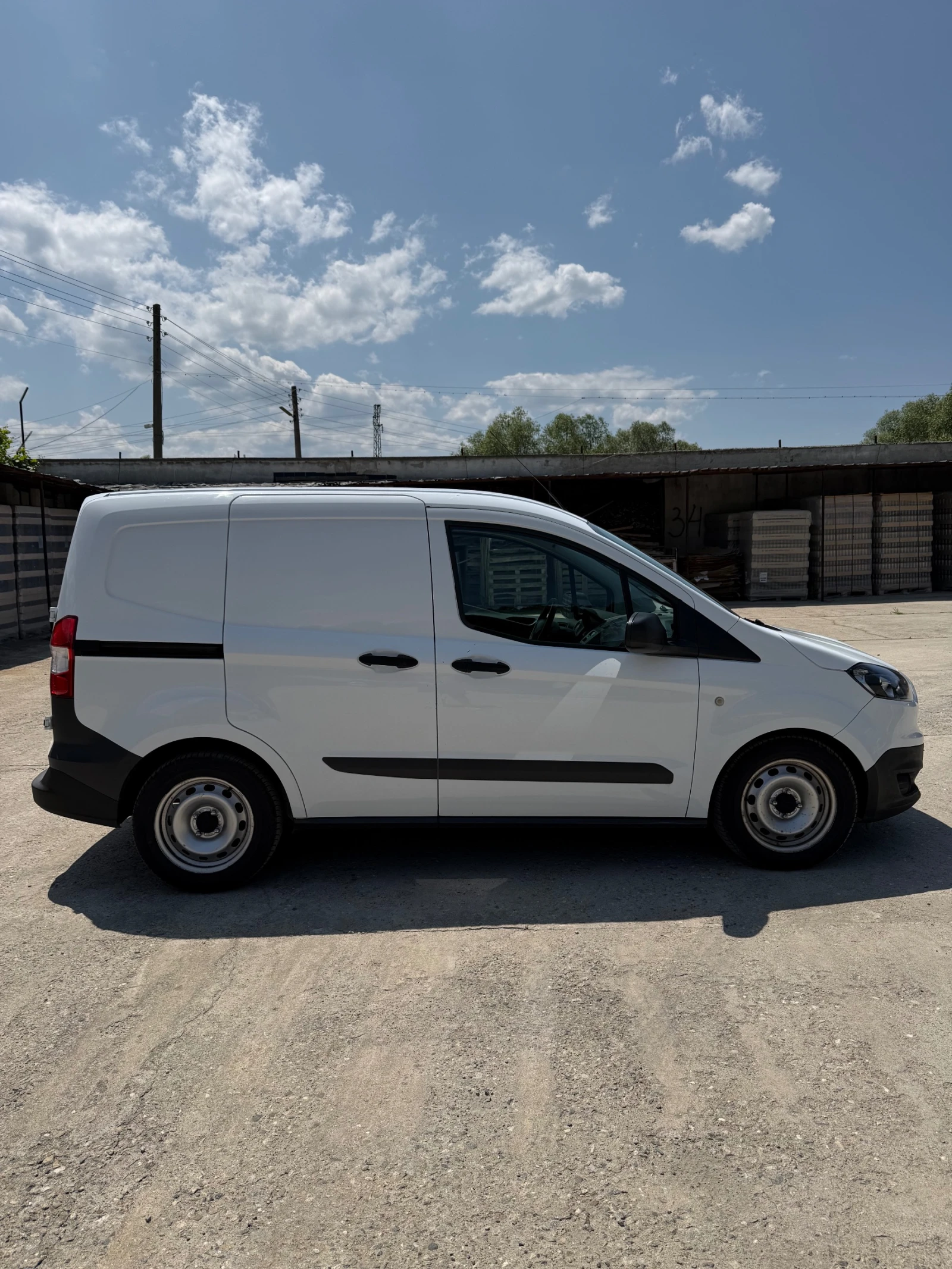 Ford Courier 1.5 TDCI - изображение 2