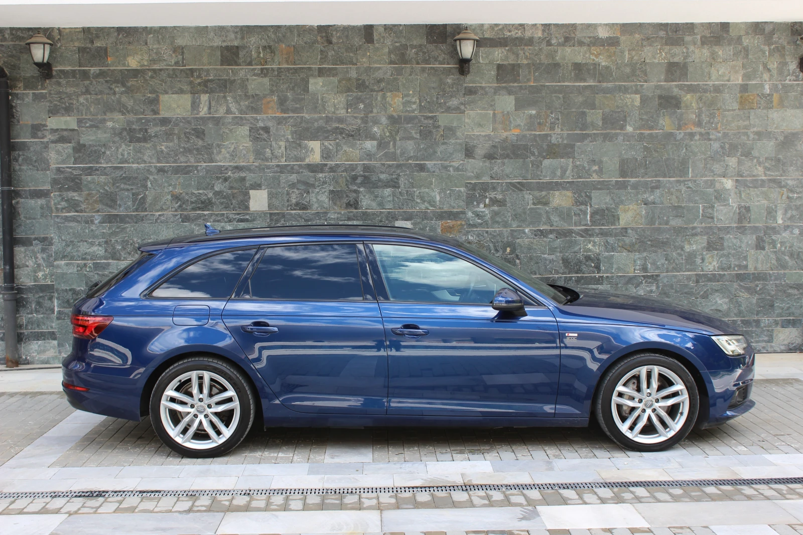 Audi A4 215КМ::3xS-LINE::MATRIX::AMBIENT::MASSAGE:: - изображение 5