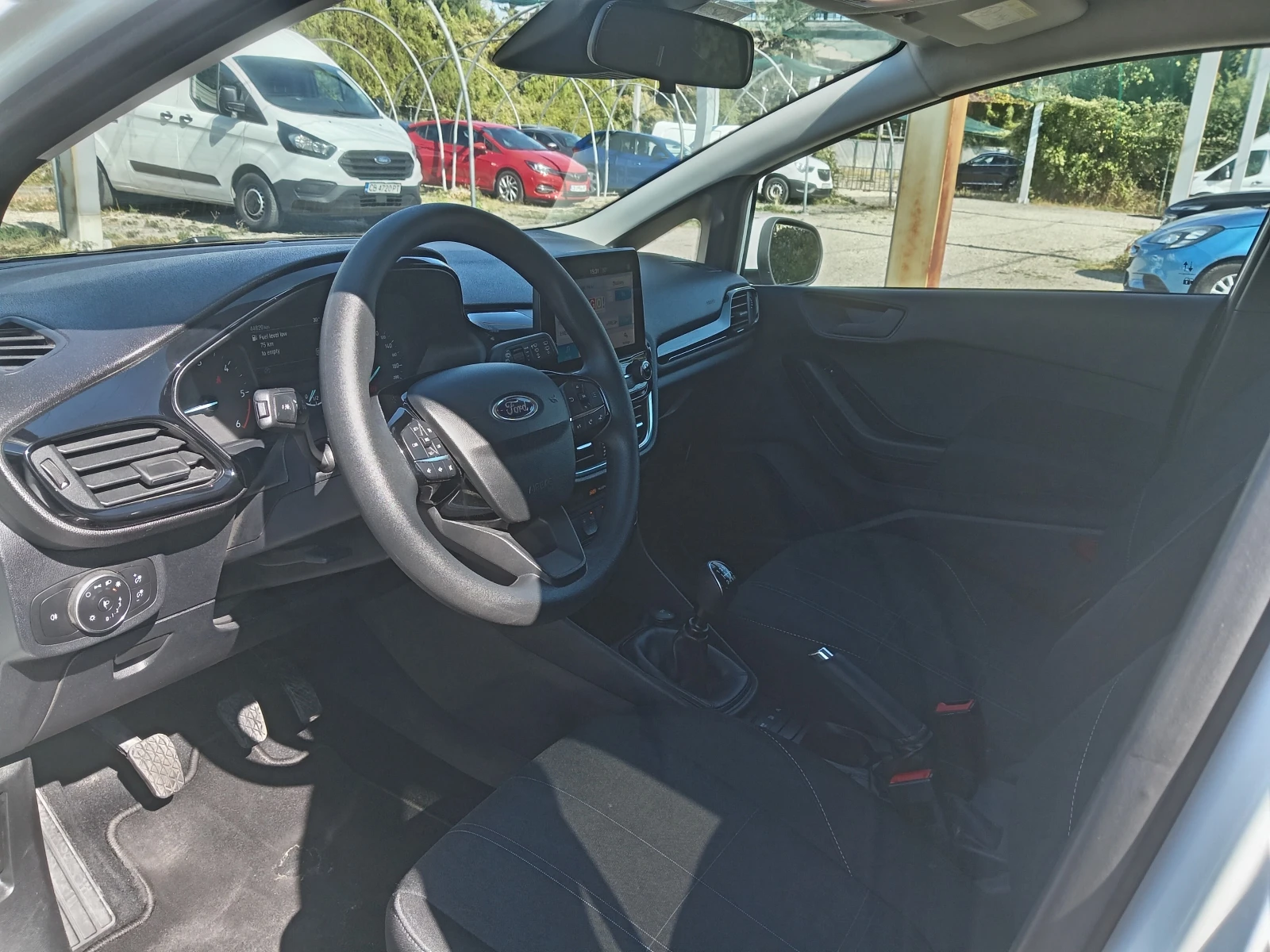 Ford Fiesta 1.5D - изображение 7