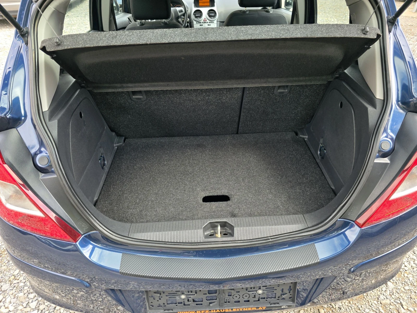 Opel Corsa 1.2i klima  | Mobile.bg   11