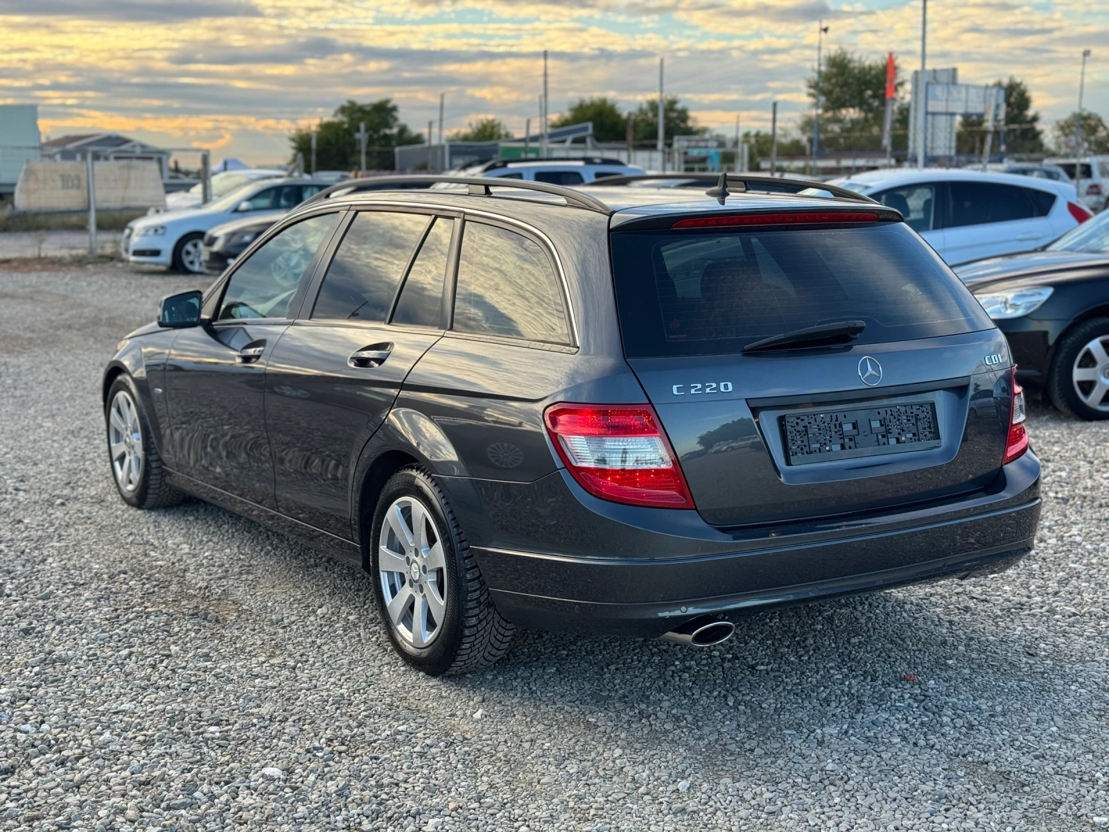 Mercedes-Benz C 220 ELEGANCE  - изображение 3
