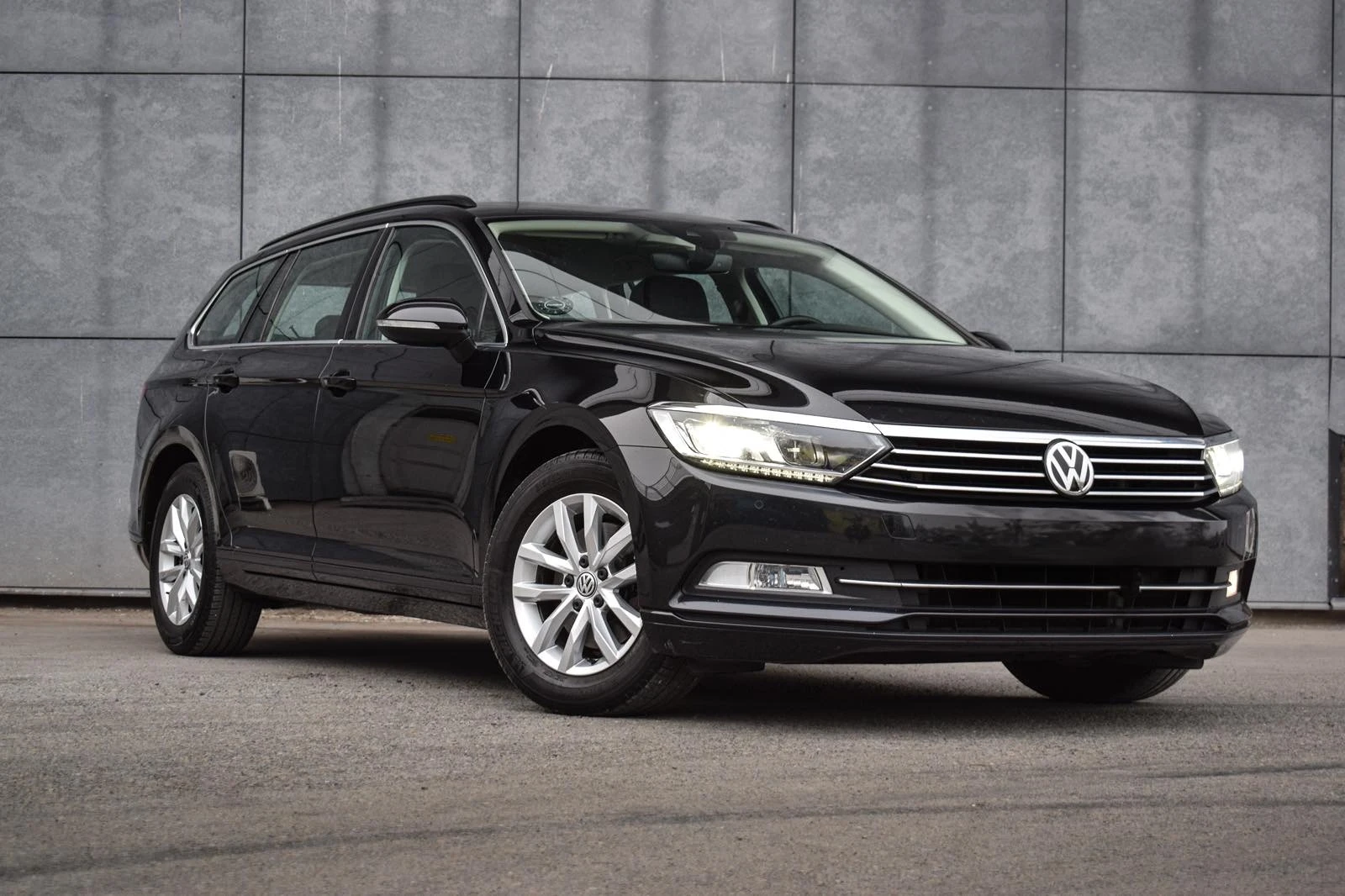 VW Passat B8 - изображение 3