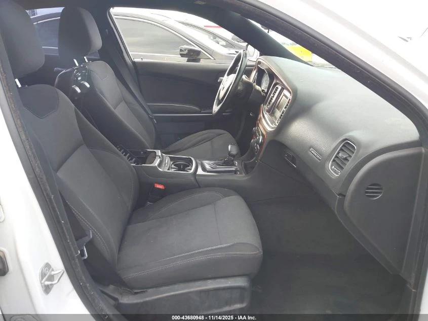 Dodge Charger 3.6L V-6 DOHC, VVT, 292HP Rear Wheel Drive - изображение 10