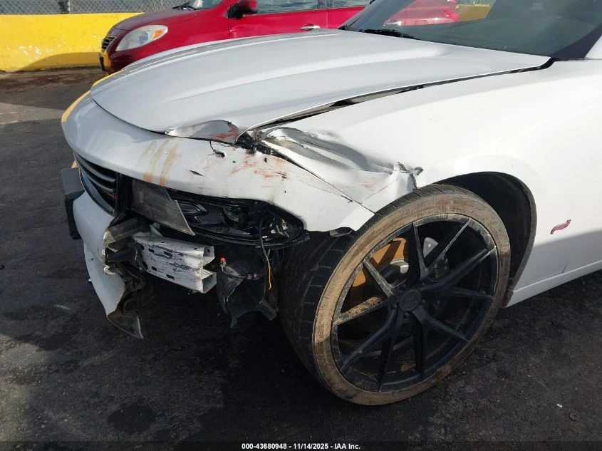 Dodge Charger 3.6L V-6 DOHC, VVT, 292HP Rear Wheel Drive | Mobile.bg � ����������� 11