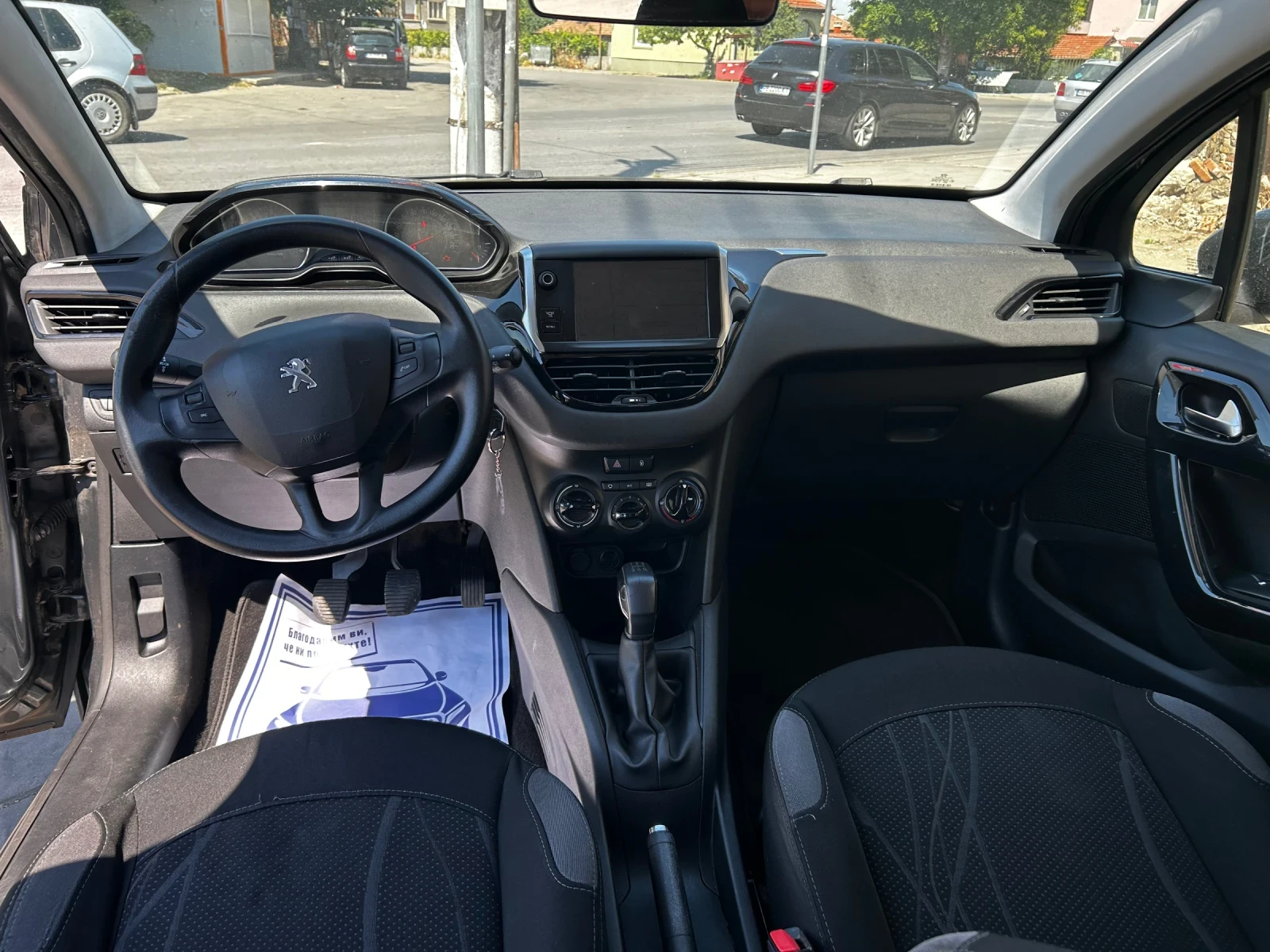 Peugeot 208 1.4 hdi - изображение 9