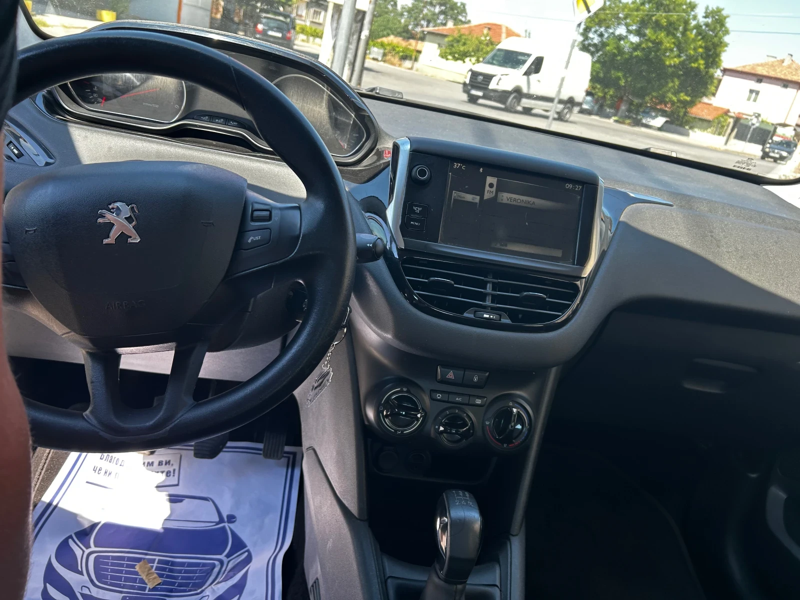 Peugeot 208 1.4 hdi - изображение 10