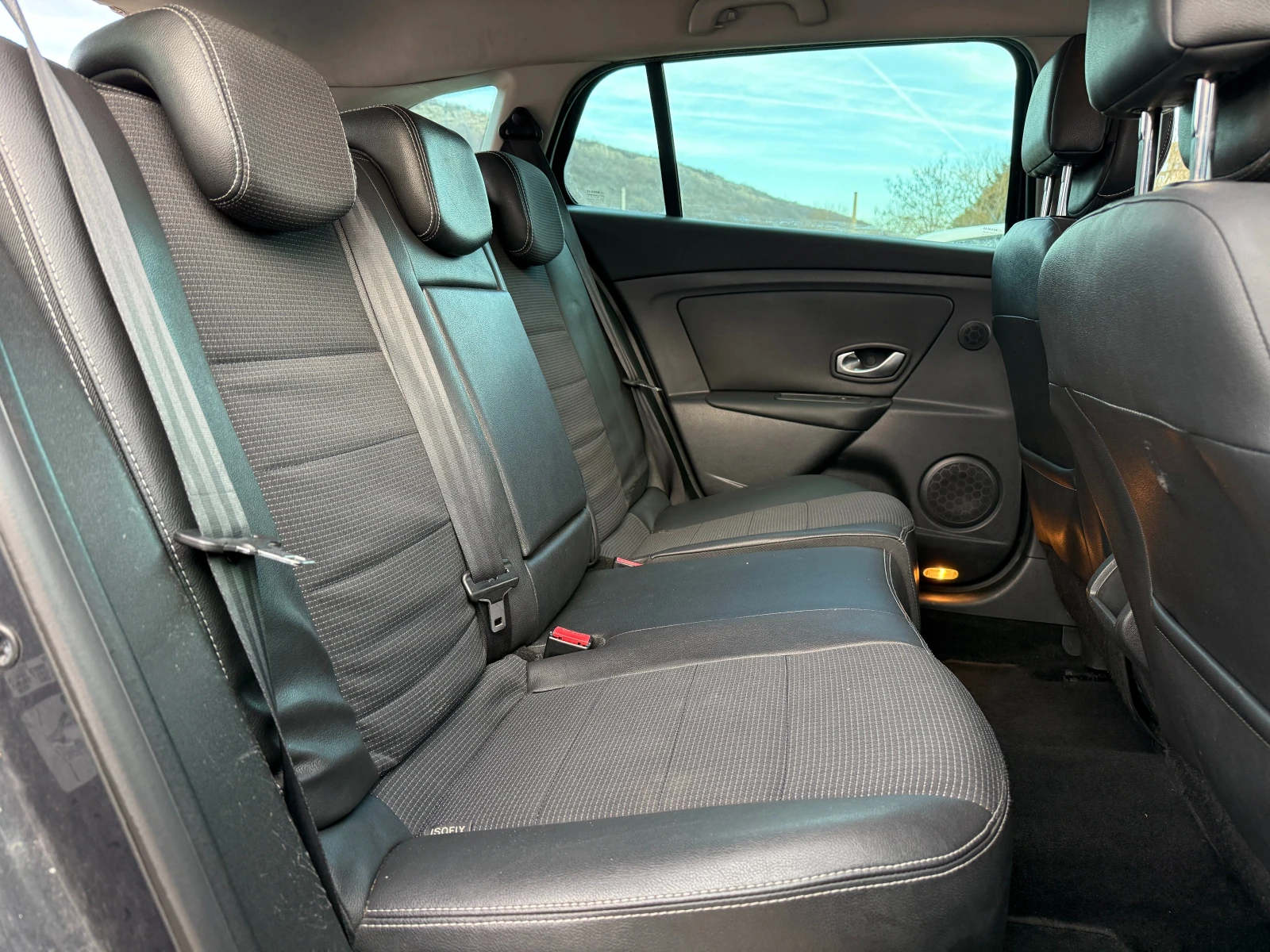 Renault Megane 1.4i-GT Line-���������-�����������-���������� | Mobile.bg � ����������� 13