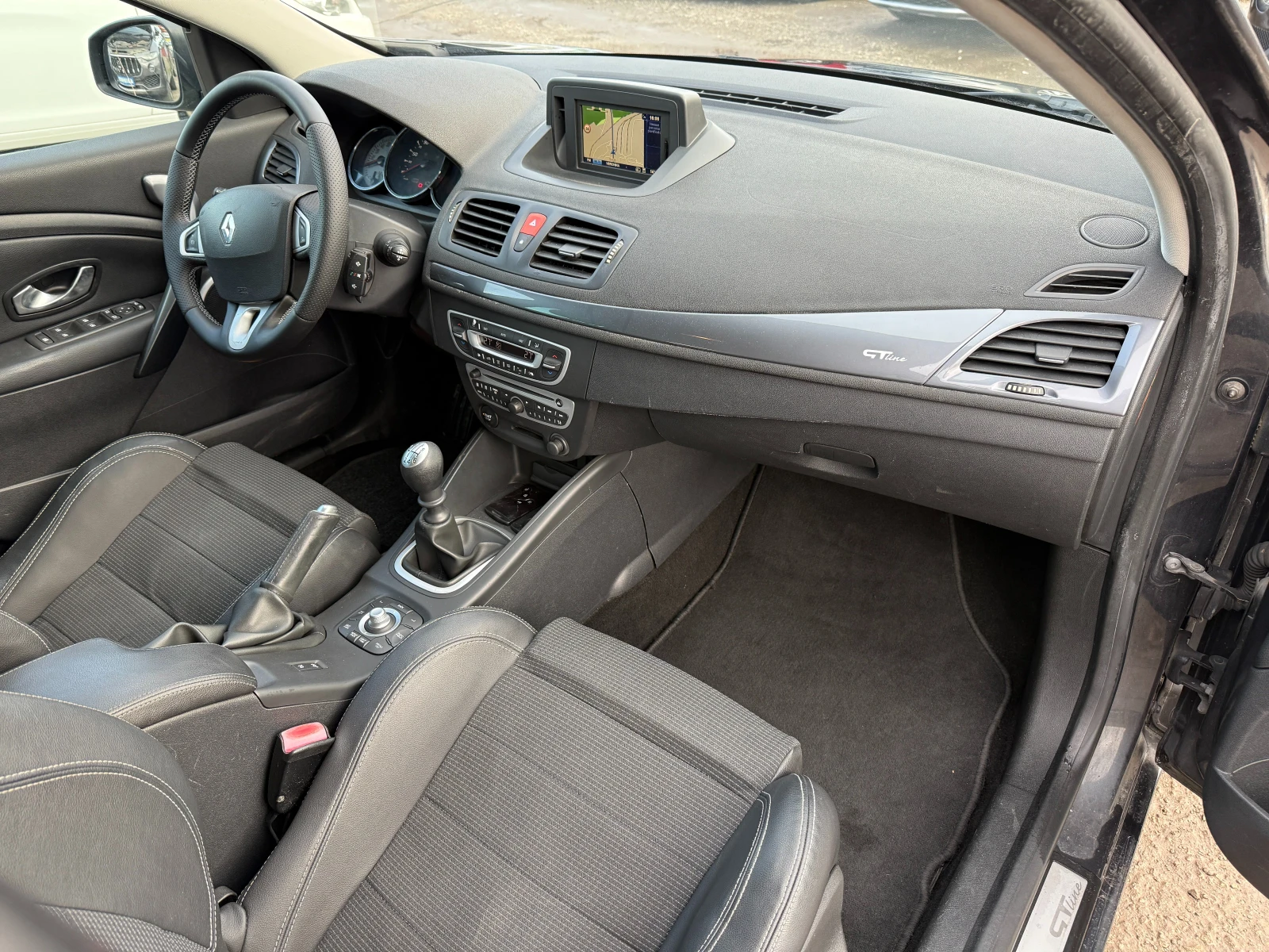 Renault Megane 1.4i-GT Line-���������-�����������-���������� | Mobile.bg � ����������� 15