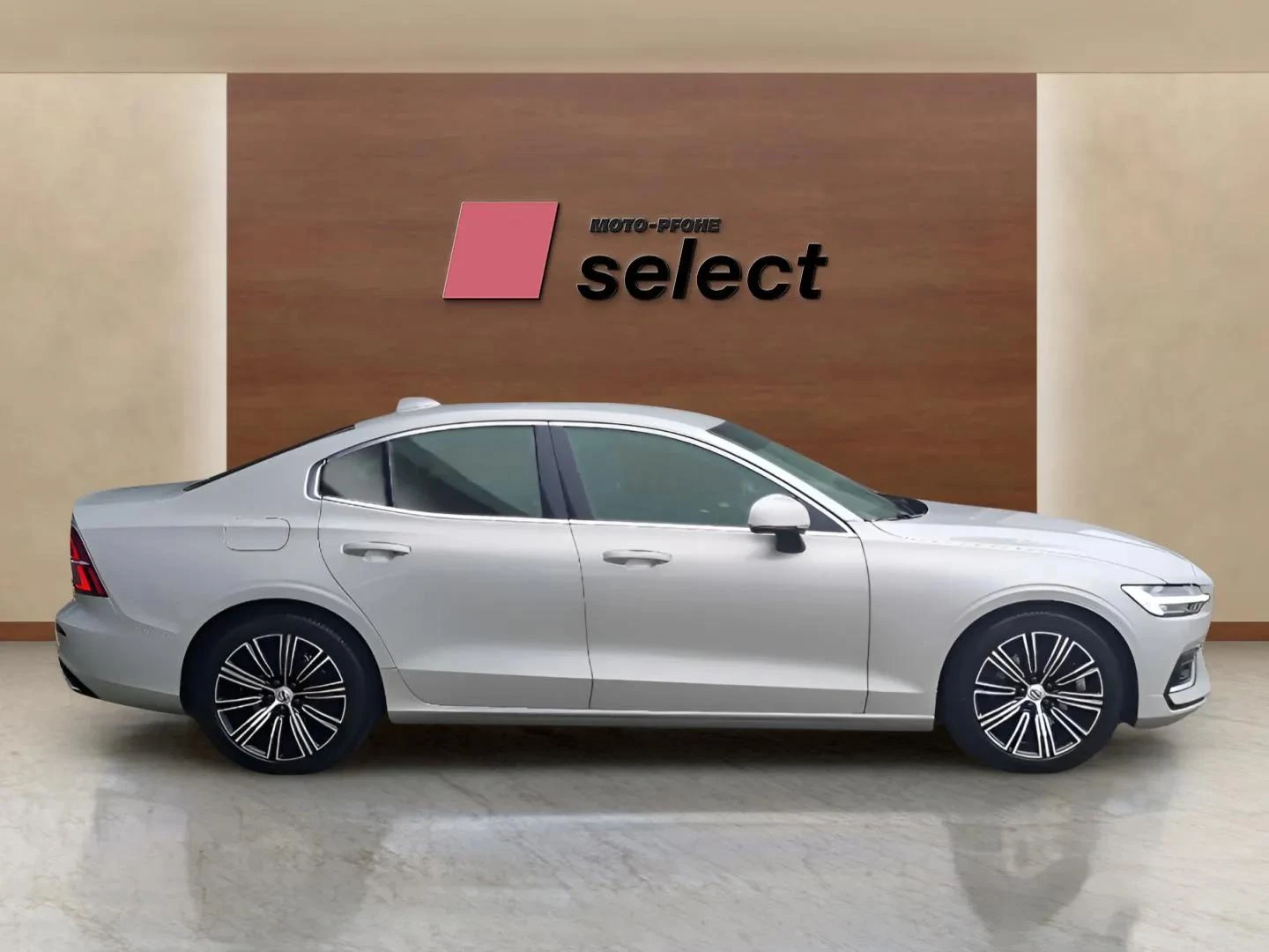 Volvo S60 2.0L B5 - изображение 5