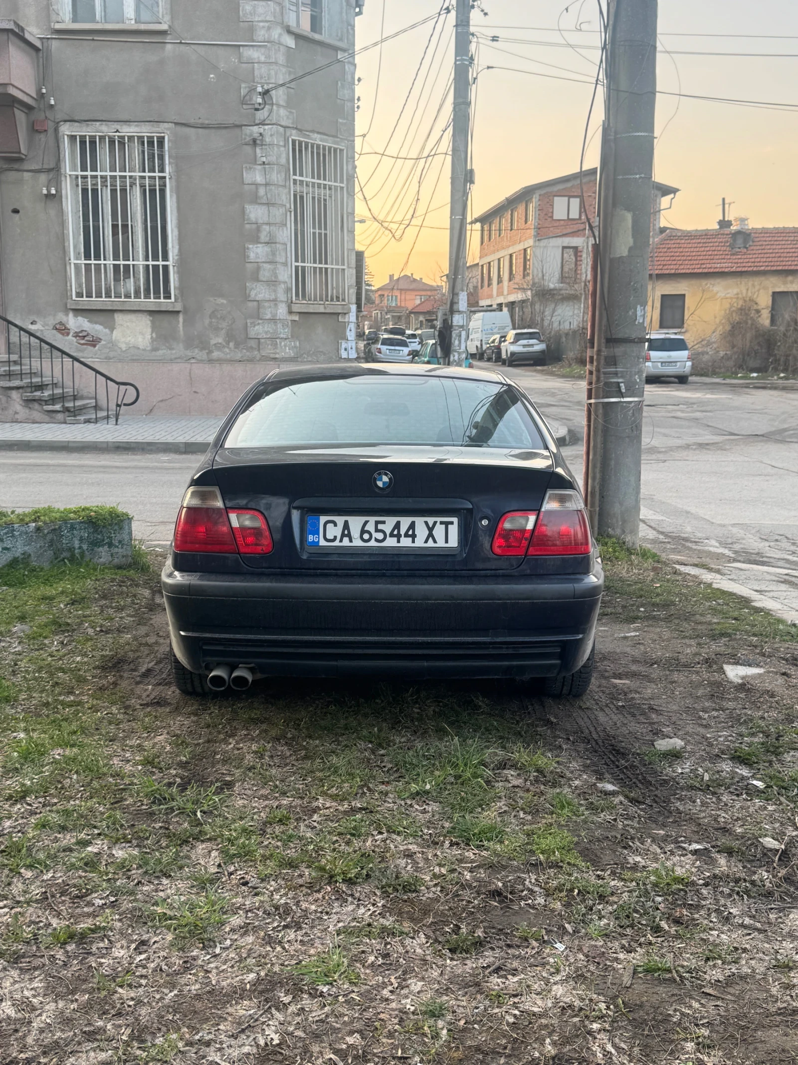 BMW 320, снимка 5 - Автомобили и джипове - 54305005