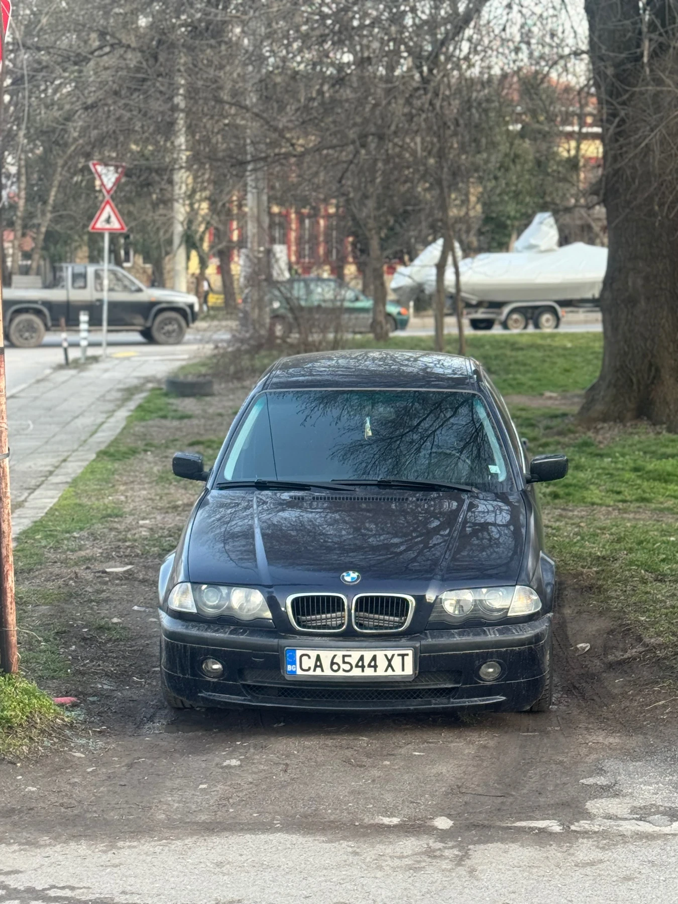 BMW 320, снимка 2 - Автомобили и джипове - 54305005