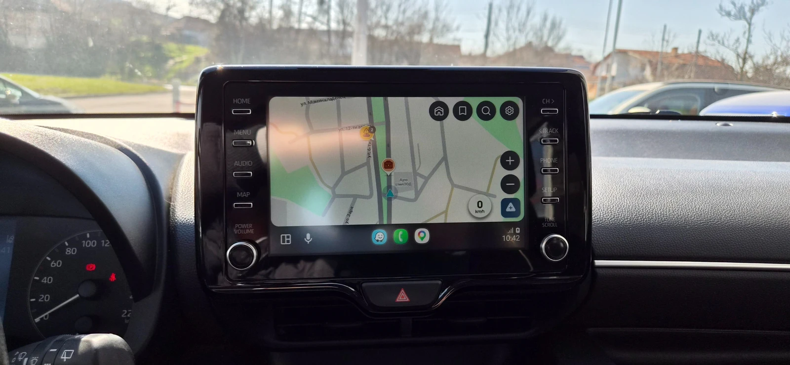 Toyota Yaris ГАРАНЦИЯ 05.2031г., снимка 13 - Автомобили и джипове - 53854110