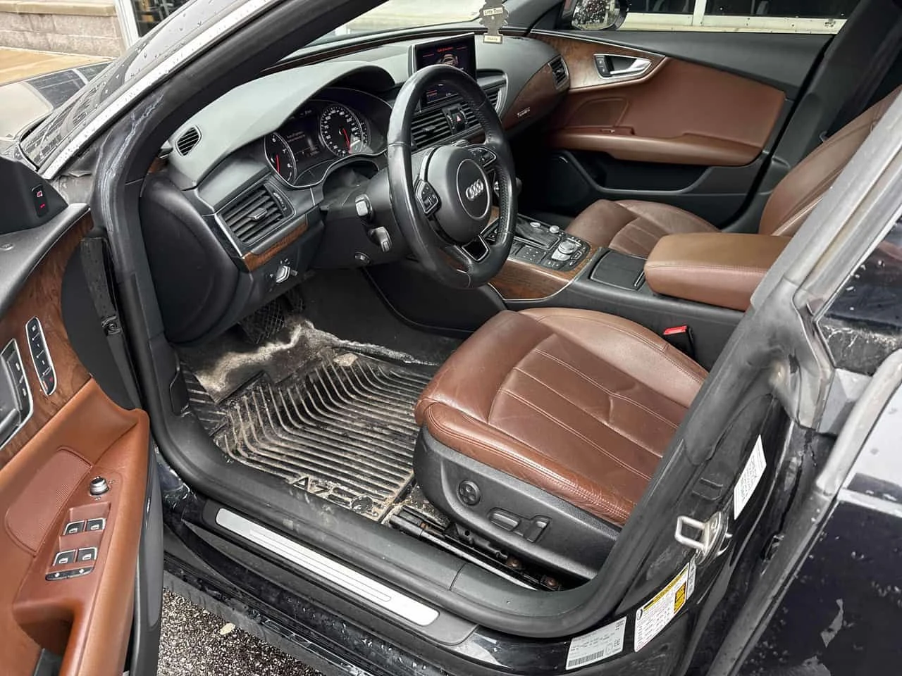 Audi A7  S LINE/Technik/Обдух/Подгрев/Пано/Клип, снимка 8 - Автомобили и джипове - 54072779