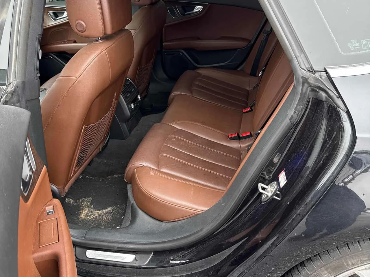 Audi A7  S LINE/Technik/Обдух/Подгрев/Пано/Клип, снимка 10 - Автомобили и джипове - 54072779